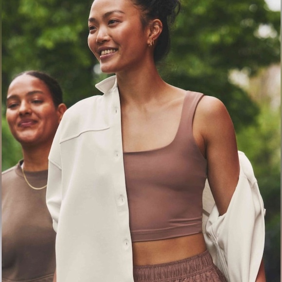 NWT Athleta Transcend Square Neck Crop Auborn Bra Size Medium (A-C Cups) - Picture 5 of 8